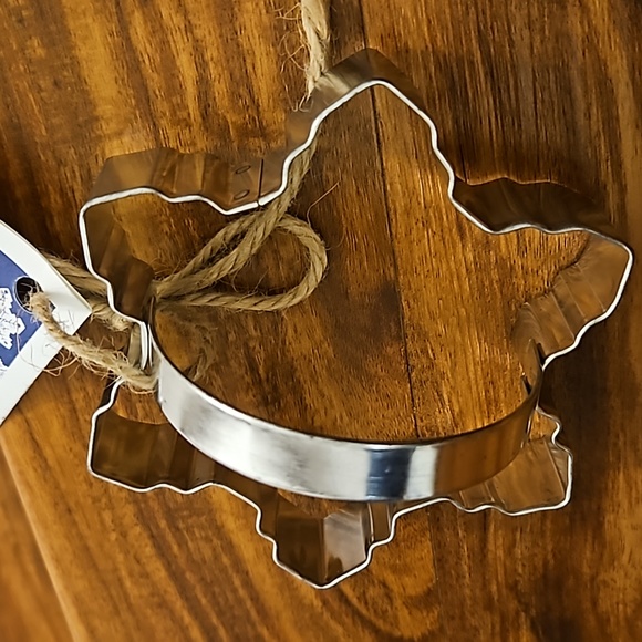 Snowflake Cookie Cutter - Picture 2 of 5